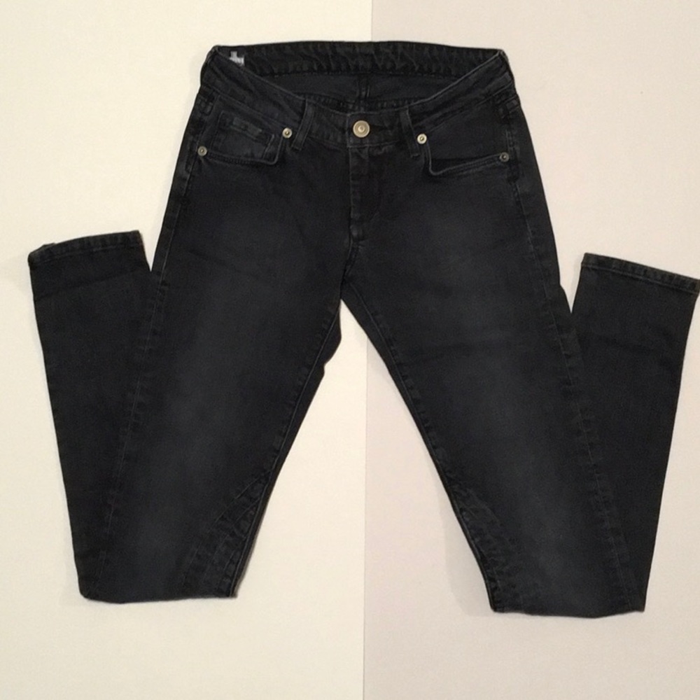The Unknown Factory Women’s Jeans